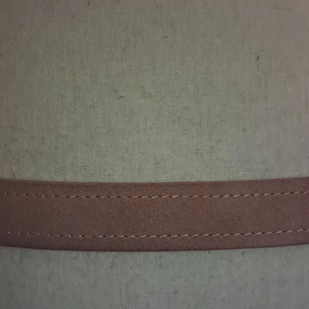 Blush Pink Suede Leather Belt Size Large Barbiecore Feminine Neutral Preowned